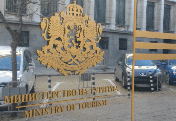 Позиция на МТ относно казуса с разполагането на преместваеми обекти в Курортен комплекс „Златни пясъци“