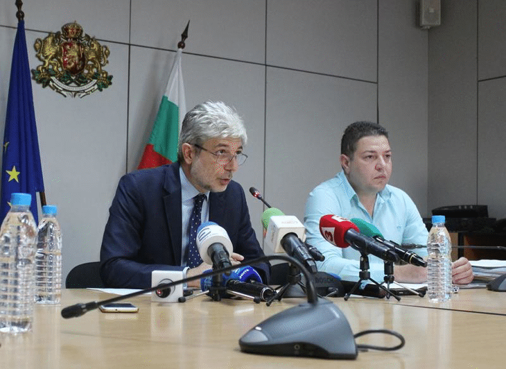 Министър Димов: Загубите за държавата ще са стотици милиони евро, ако не забраним строежите на Калиакра