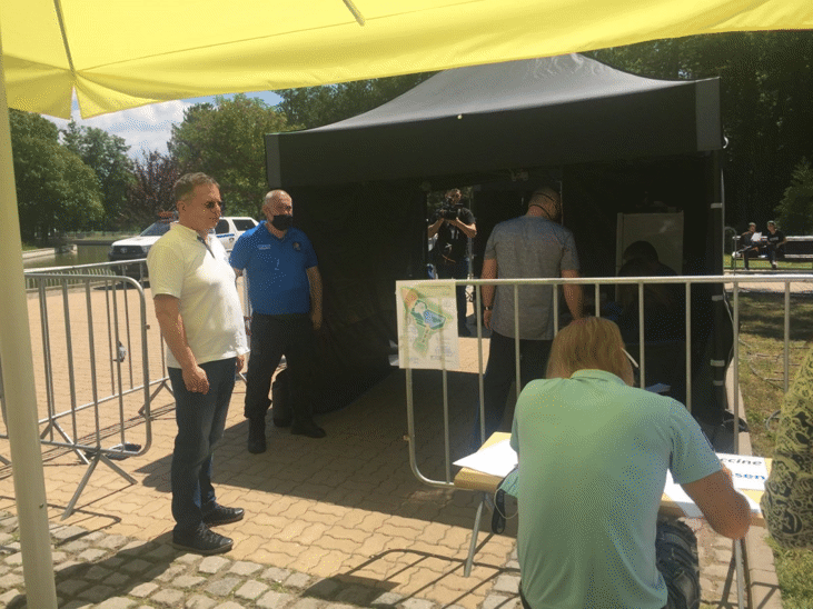 Общо 414 столичани се ваксинираха днес в мобилните пунктове в столични паркове