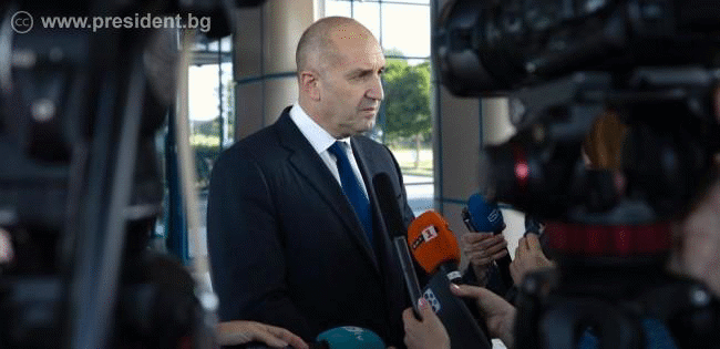 Президентът: С отказа си от всенародно допитване политическата класа скъса обществения договор с гражданите