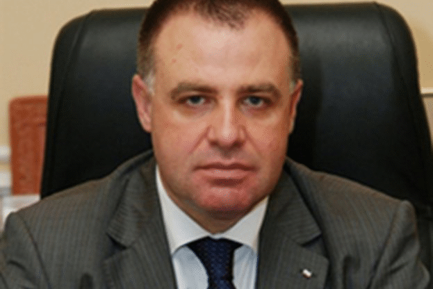 Министър Найденов ще посети склад за дърва в Благоевградско