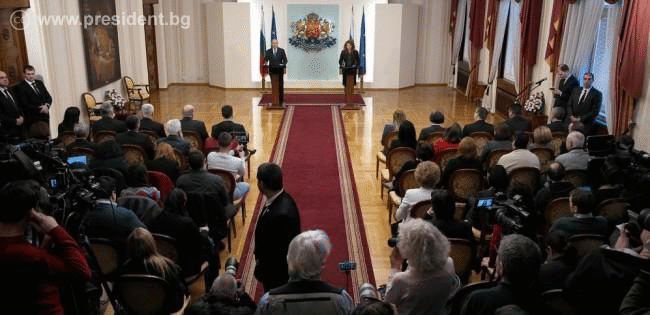 Румен Радев: Президентската институция все по-уверено задава политическия дневен ред и продължава да отстоява правовата държава и укрепването на държавността