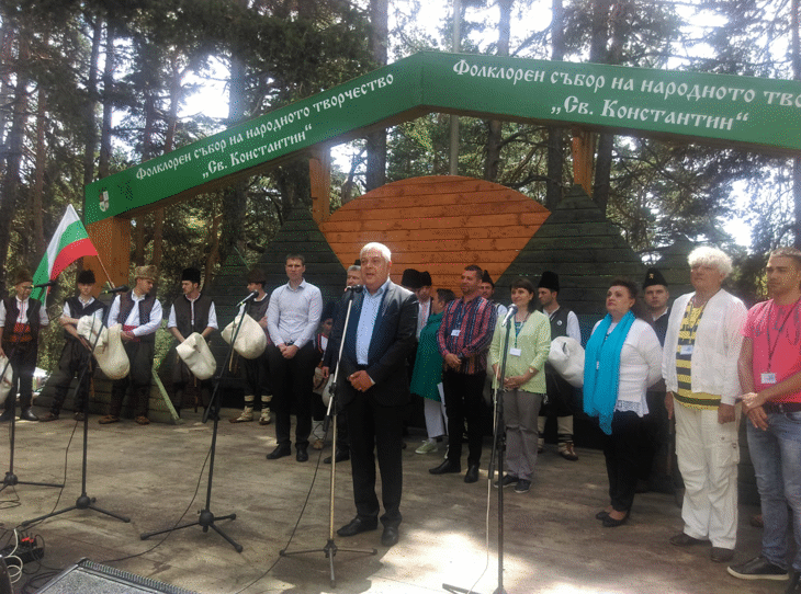 Зам.-министър Любен Кънчев поздрави участниците и гостите на Третия национален  фолклорен събор „Св. Константин“