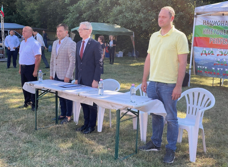 Държавата обмисля механизъм за устойчиво финансиране на малките населени места