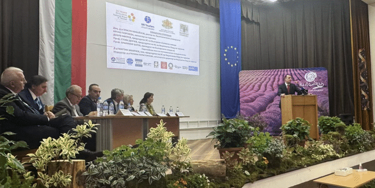 Зам.-министър Костадинов: Туризмът е ключов сектор за икономиката на страната ни