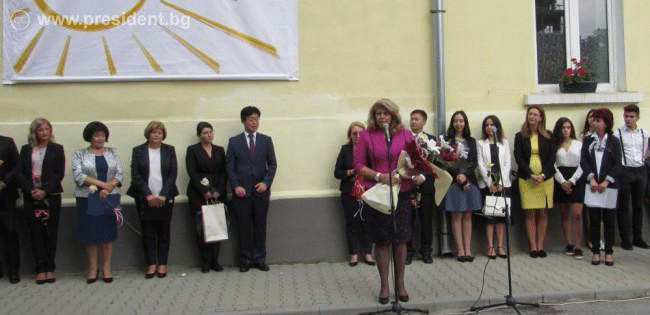 Вицепрезидентът: Качественото образование е залог за успеха на цялото ни общество