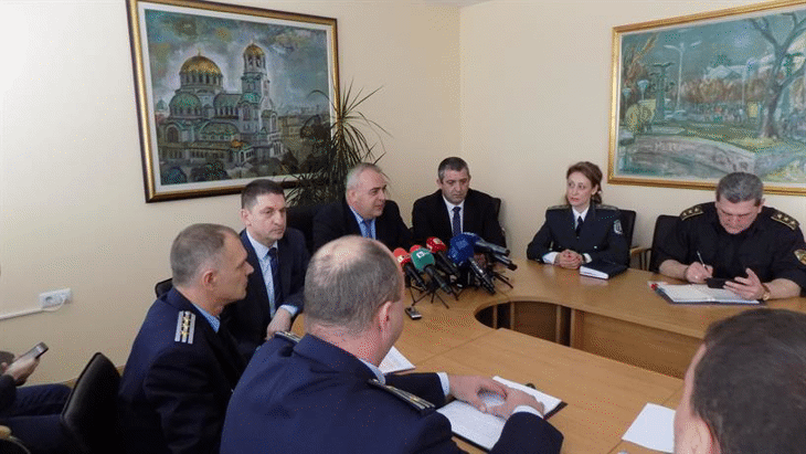 Създадена е организация за спокойното протичане на идните празнични и почивни дни