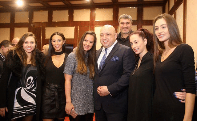 Министър Кралев поздрави редакционния екип на новото спортно списание „Спринт“