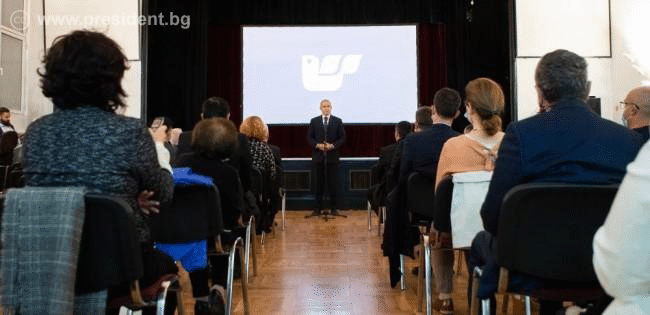 Президентът: Със спасяването на българските евреи народът ни постигна победа на човечността и смелостта, които изграждат тъканта на обществото ни