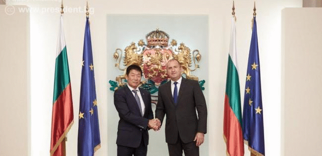 Румен Радев: Световните първенства по волейбол, гребане и художествена гимнастика в България са възможност повече млади хора да бъдат приобщени към спорта