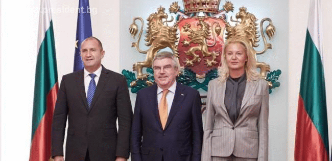 Томас Бах на среща с Румен Радев: България е високоуважаван партньор в Олимпийското движение