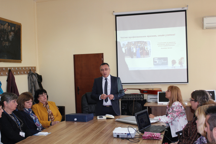 Зам.-Министър Стаматов Към Учителите: Четете Внимателно Като Оценявате Учебници