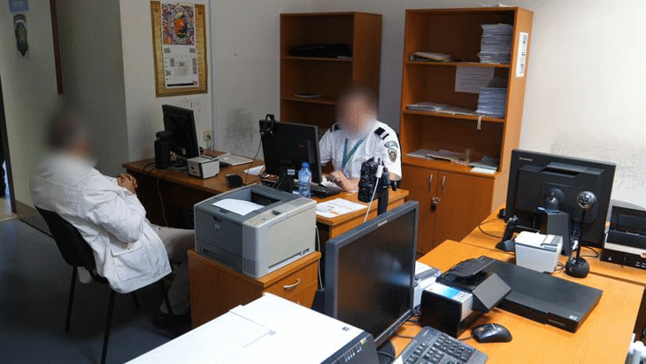 Издирван с Европейска заповед за арест бе предаден на българските власти