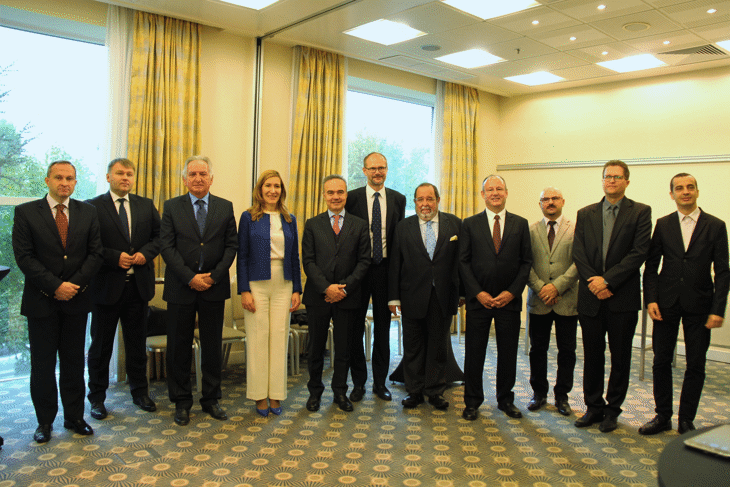 Министър Ангелкова и дипломати отбелязаха Световния ден на туризма