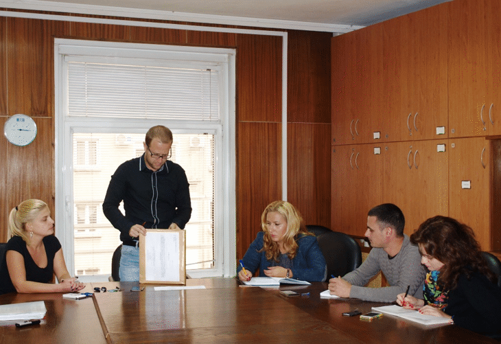 7 са кандидатите за надзор при строителството на близо 10 км от АМ „Хемус“ между Ябланица и Боаза