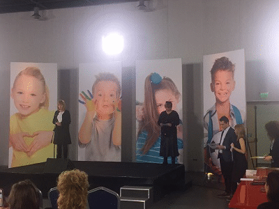 Кметът Йорданка Фандъкова връчи награди в националния конкурс за ученическо есе „Вдъхновители”