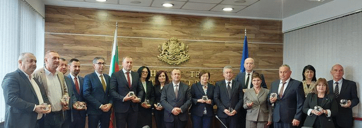 Седемнадесет български общини получиха Етикет за иновации и добро управление на местно ниво