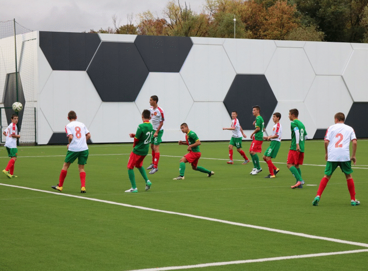 Проектонационалите от набор 2004 се събират на лагер