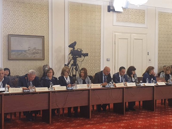 Министър Димитров: Сега е моментът за законодателни промени за по-добър контрол на отпадъците
