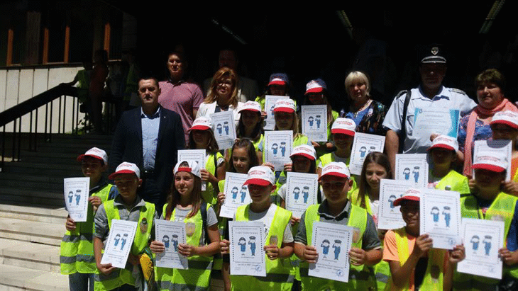 Приключи обучението на първата група доброволци от „Детско полицейско управление“ в Пернишка област