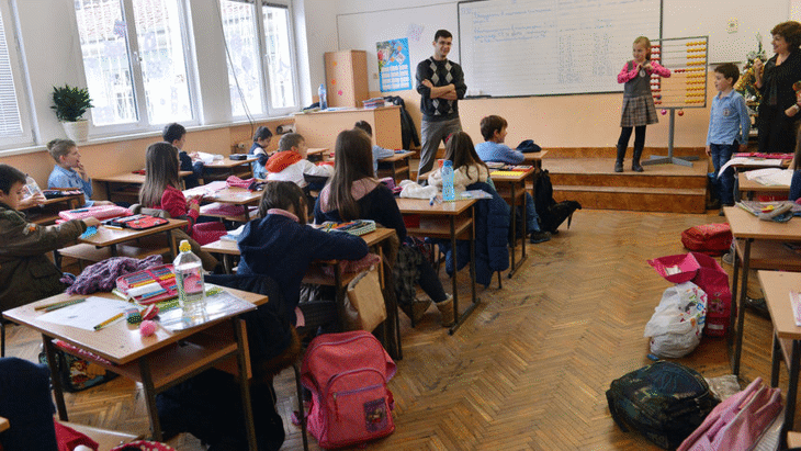 Над 1,5 Млн. Лева Се Осигуряват За Допълнително Обучение На Ученици От Основната Степен На Образование