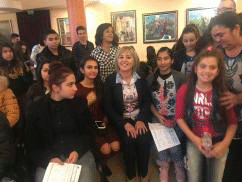 Омбудсманът Мая Манолова към ромските деца: Образованието е единственият шанс за живот извън гетото