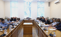 Вицепремиерът Караджов представи на профсъюзите условията за възлагане на пътнически услуги с железопътен транспорт МТС
