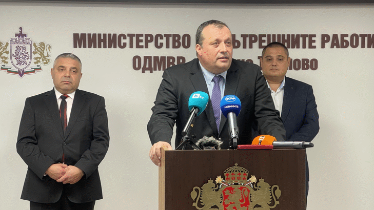 Окръжна прокуратура-Велико Търново привлече двама непълнолетни за разпространение на наркотични вещества сред ученици