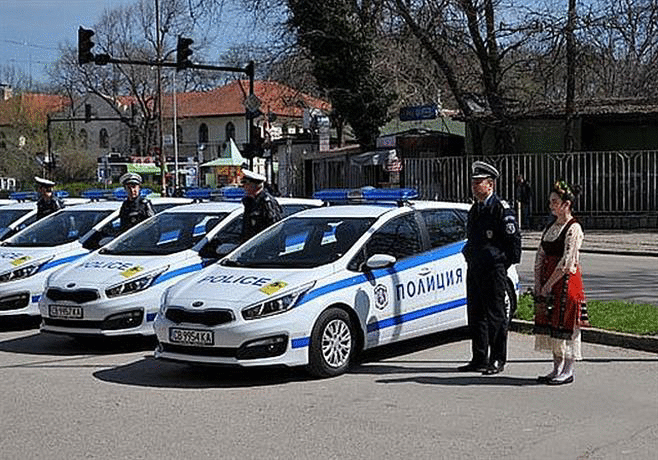 Пет леки автомобила допълват от днес автопарка на ОДМВР - Видин