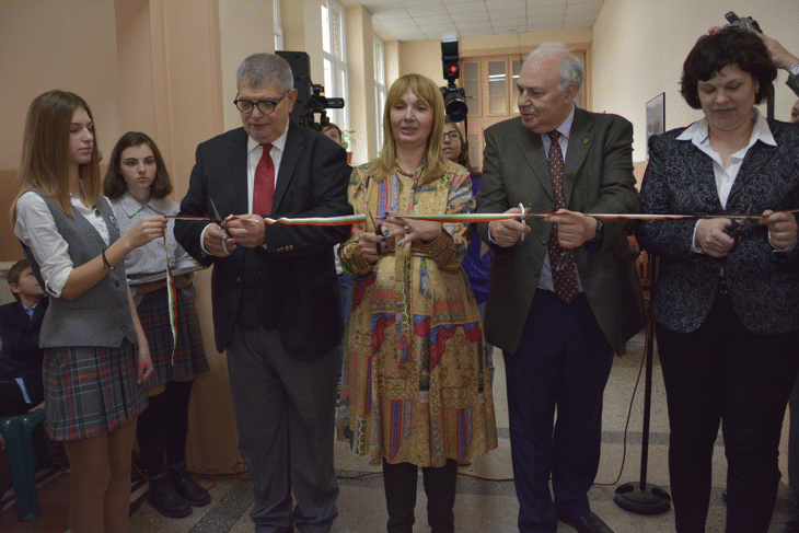 Таня Михайлова: Дигитализацията Е Модерен Начин Да Постигнем По-Добри Резултати