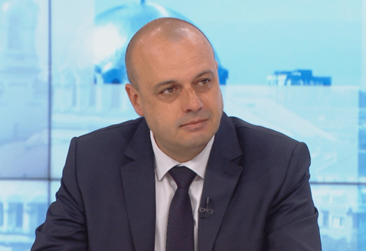 Министър Проданов: Контролът по плажовете е засилен и строг