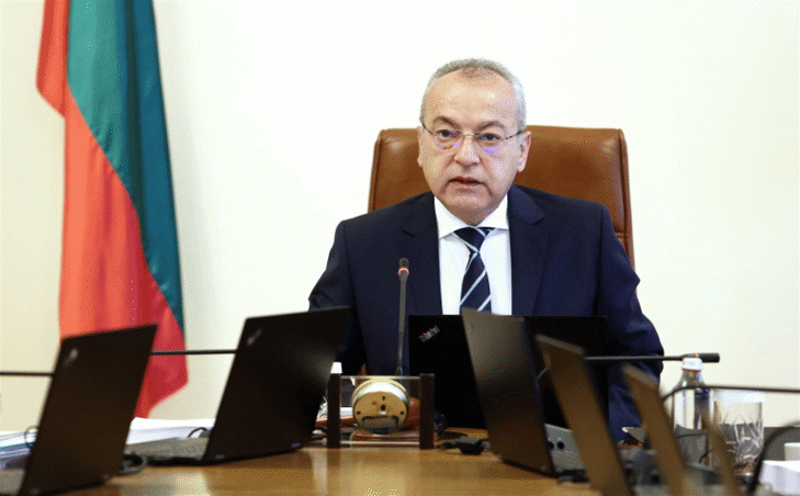 Премиерът Донев: Споделяме общото убеждение за бюджетен дефицит до 3%, решението за намаляването му е задача на Народното събрание