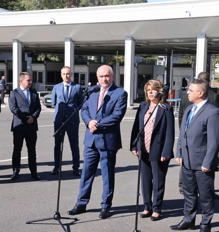 Министър-председателят Димитър Главчев откри реконструирания ГКПП “Калотина”