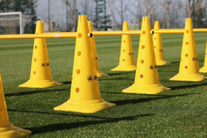 200 Coach at the "Online Academy"