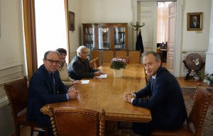 Министър Красимир Вълчев проведе среща с ръководството на БАН