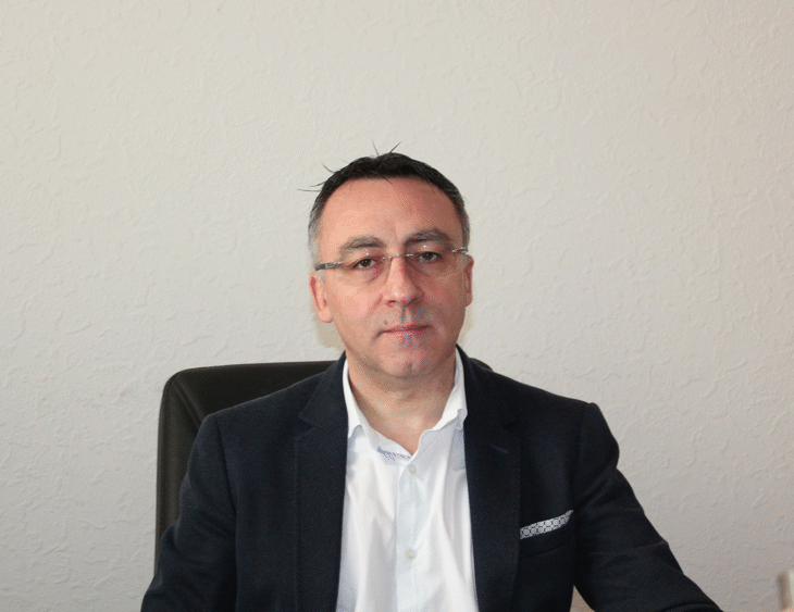 Зам.-Министърът На Образованието И Науката Диян Стаматов: Учителите Избраха Кои Класици Да Отпаднат