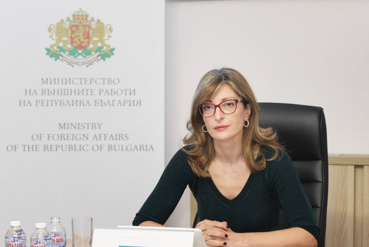 Екатерина Захариева: Правата на човека трябва бъдат уважавани и по време на криза
