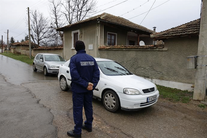 Специализирана полицейска операция на територията на шуменското село Ивански