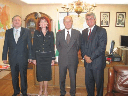 Среща на членове на Комисията за защита на личните данни с посланика на Република България в Кралство Испания