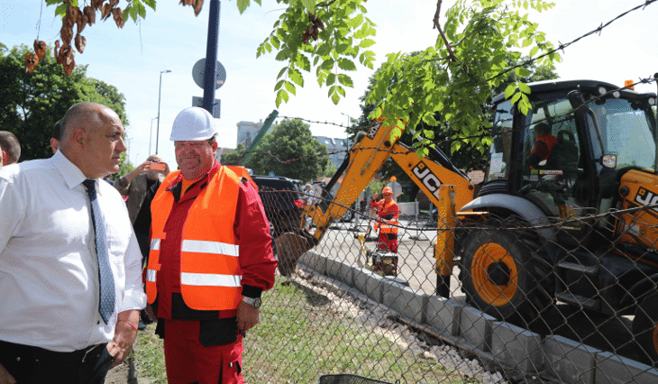Премиерът Борисов направи инспекция на инфраструктурни проекти в Пазарджик