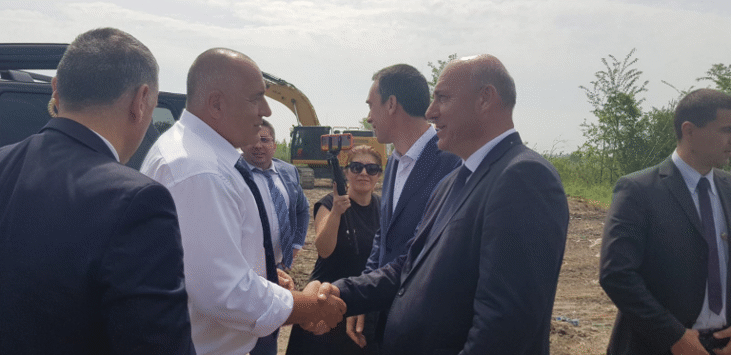 Премиерът Бойко Борисов инспектира началото на строителните работи по изграждането на обходния път на град Поморие