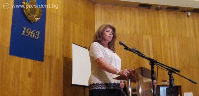 Вицепрезидентът: Българският език преведе народа ни през 13-вековната история и съхрани идентичността ни