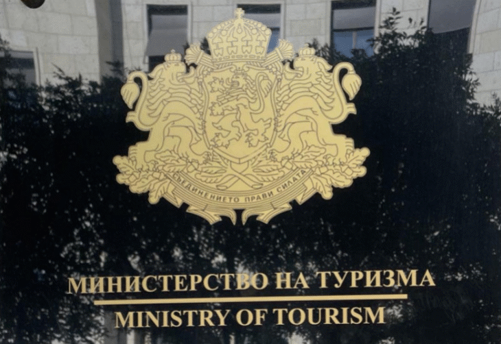 Министерският съвет одобри ново плащане от над 8,4 млн. лева за хотелиерите, настанили украински бежанци