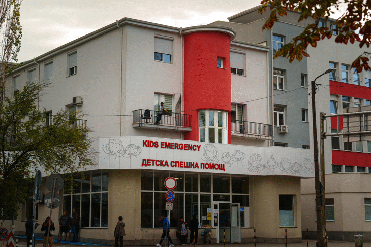 Спокойна нощ за момчето от Перник, състоянието му е стабилно