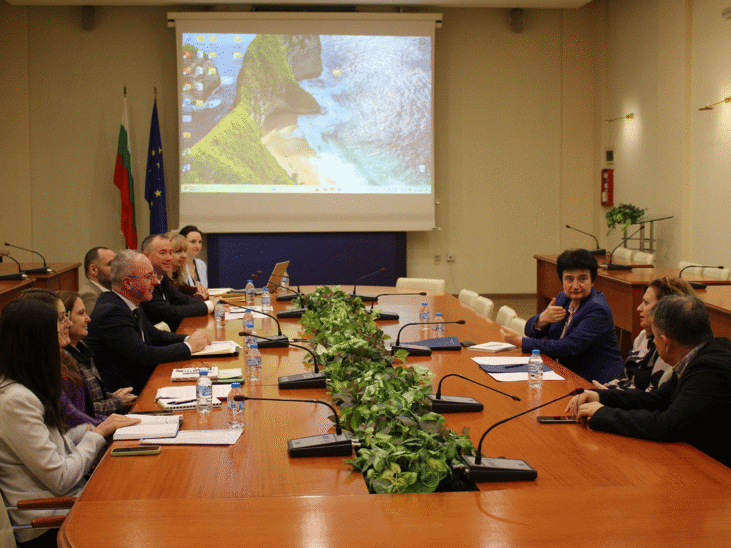 Продължават разговорите със заинтересовани страни за разработване на нов модел за отчитане на енергията за сградна инсталация