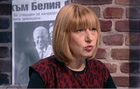 Министър Анелия Клисарова: „Български Автори Няма Да Отпадат От Учебната Програма“