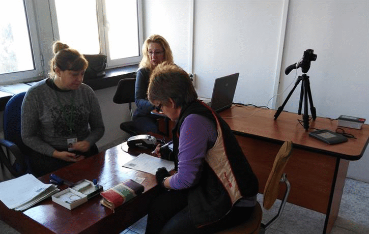 75 заявления за лични документи са приети от мобилни екипи на сектори „БДС“ и „Пътна полиция“ при ОДМВР - Ямбол