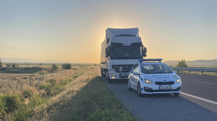 Пиян водач на тежкотоварен автомобил е задържан от полицейски служители на ОДМВР - Шумен