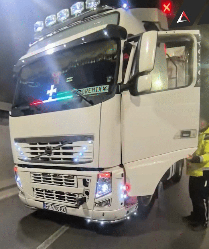 АКФ откри връзка между камиона, който блокира “Хемус”, и схема за милиони в АПИ