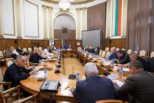 Консултативният съвет по тютюна гласува ставките по преходната национална помощ за кампания 2025 г.